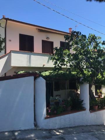 Apartament Casa Tina Pomonte Zewnętrze zdjęcie